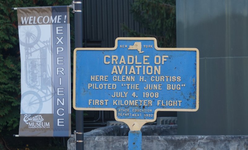 Curtiss Sign sm 10-28-19.jpg
