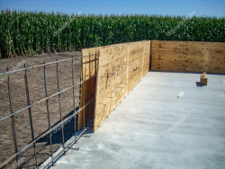 typical slab and stem wall construction.png