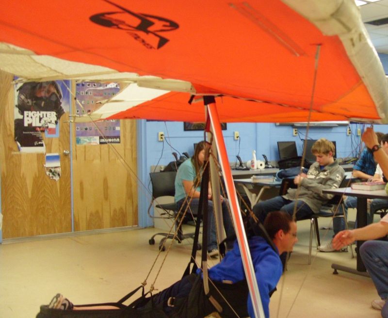 hawk2_sc8.jpg
