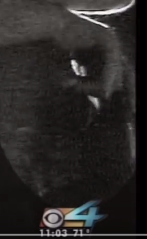 Complaint form please - officer puts hand on his gun-.PNG