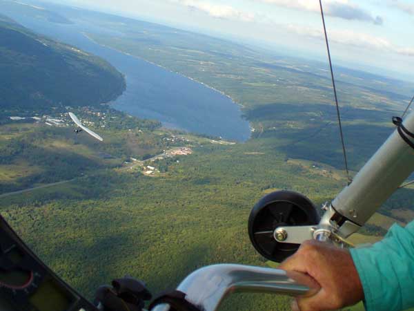 Scott_Wise_with_Kueja_Lake_2009_Aerial-Harris---Hp-050.jpg